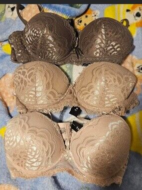 Lace Push-Up Bra with pink grey push up bra